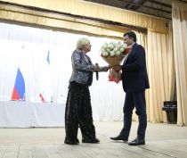 Легкоступова заставила министров Крыма петь «Ягоду-малину», а силовые ведомства танцевать (ВИДЕО)
