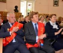 В Евпатории чествовали работников местного самоуправления с профессиональным праздником